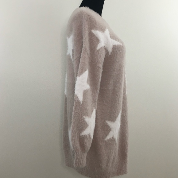 Pink & White Crew Neck Oversized Sweater with Star Pattern - Picture 5 of 10